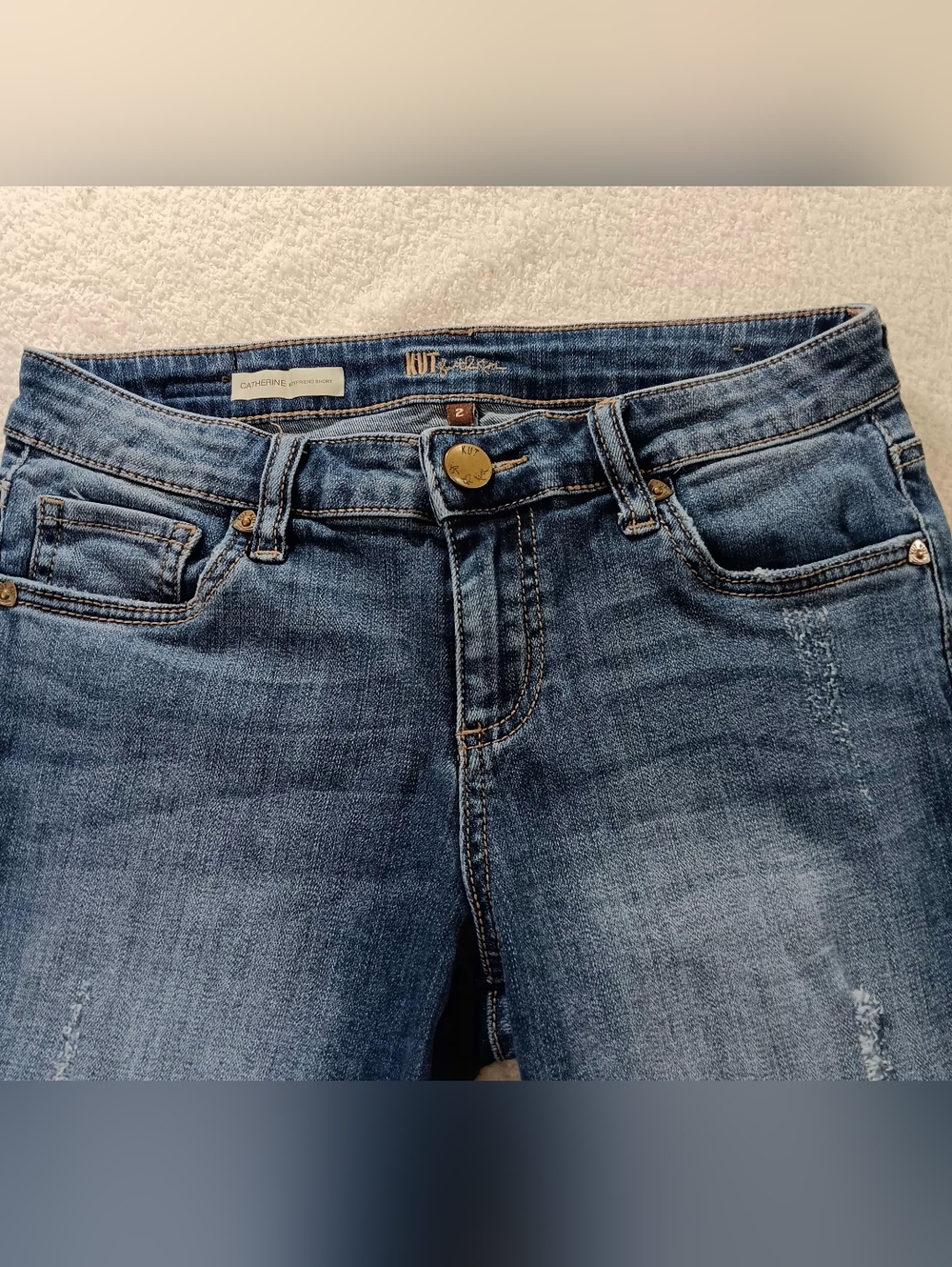 Kut from the Kloth Womens Sz 2 Catherine Boyfriend Shorts Bermuda Jean Jorts - Picture 3 of 8